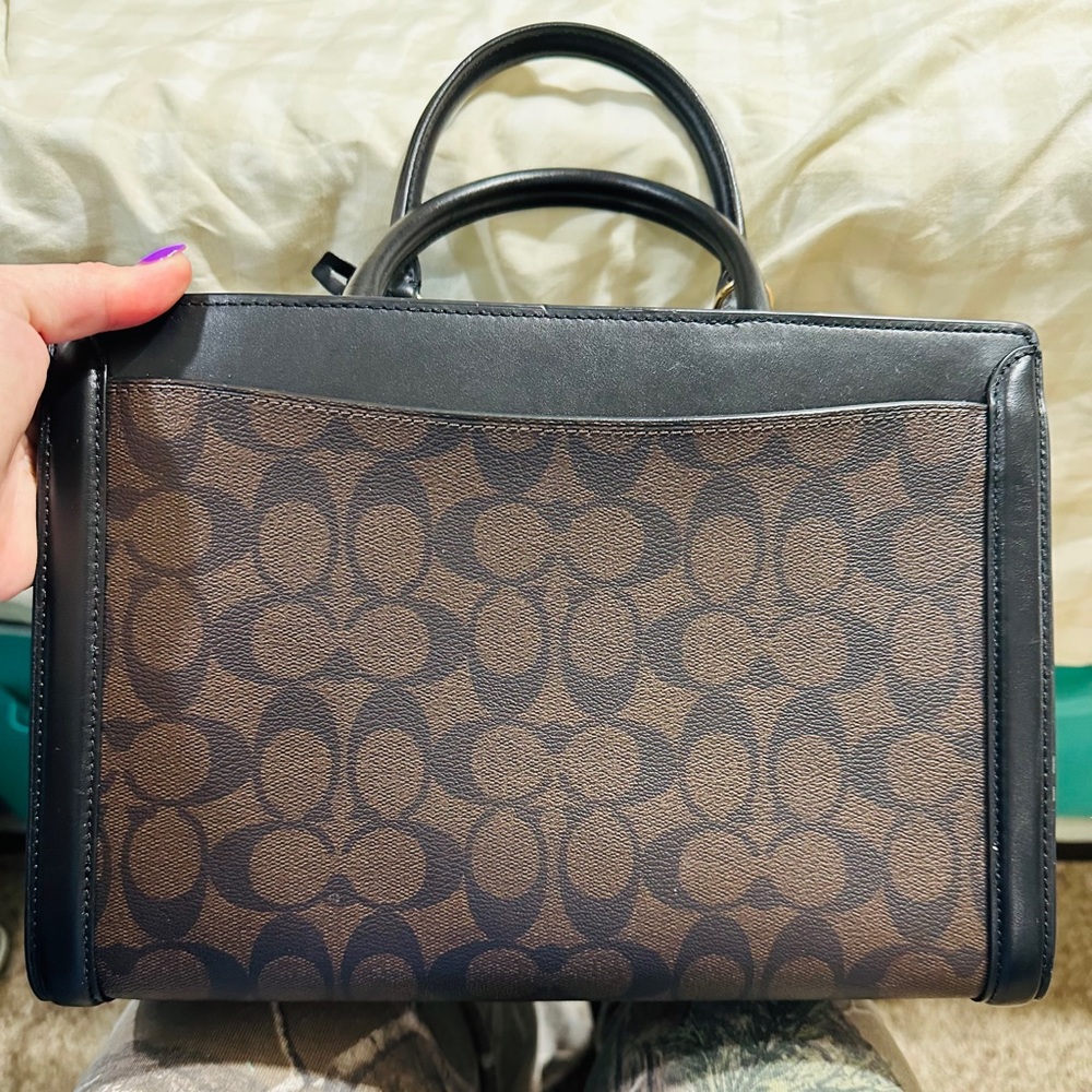 Coach purse and wallet